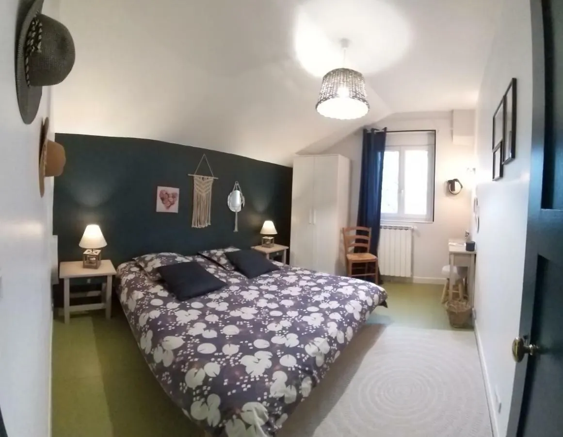 Bed & Breakfast Le Grand Val Bed and Breakfast Lavastrie