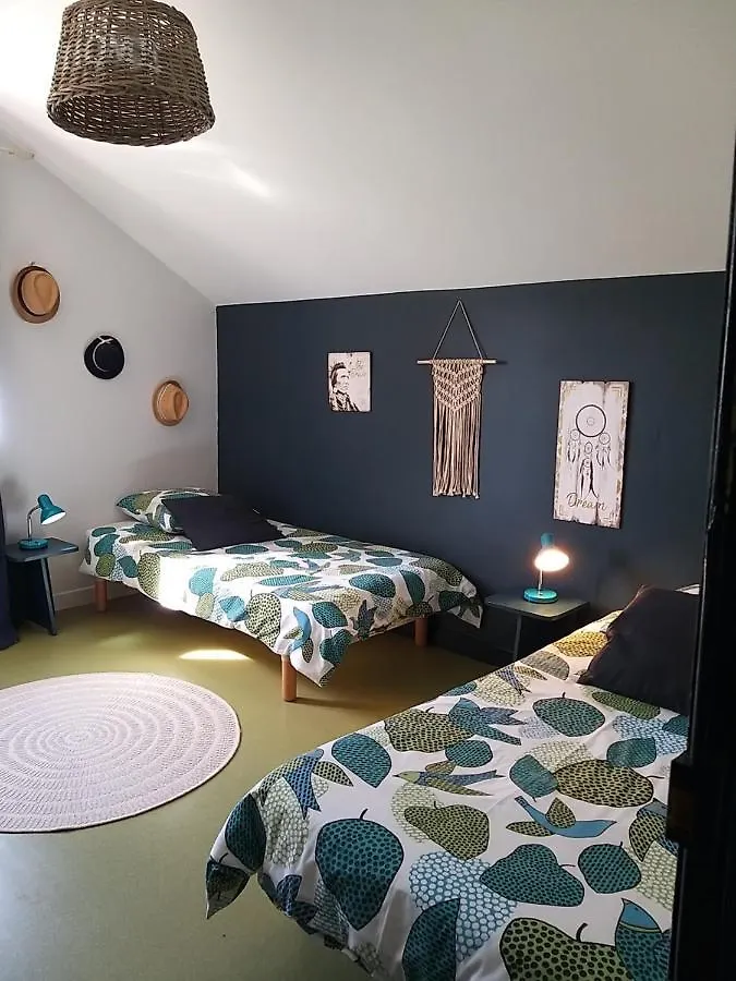 Le Grand Val Bed and Breakfast Lavastrie 3*,  Frankrijk