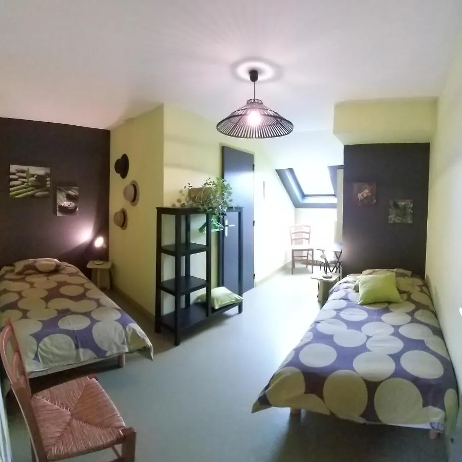 Le Grand Val Bed and Breakfast Lavastrie